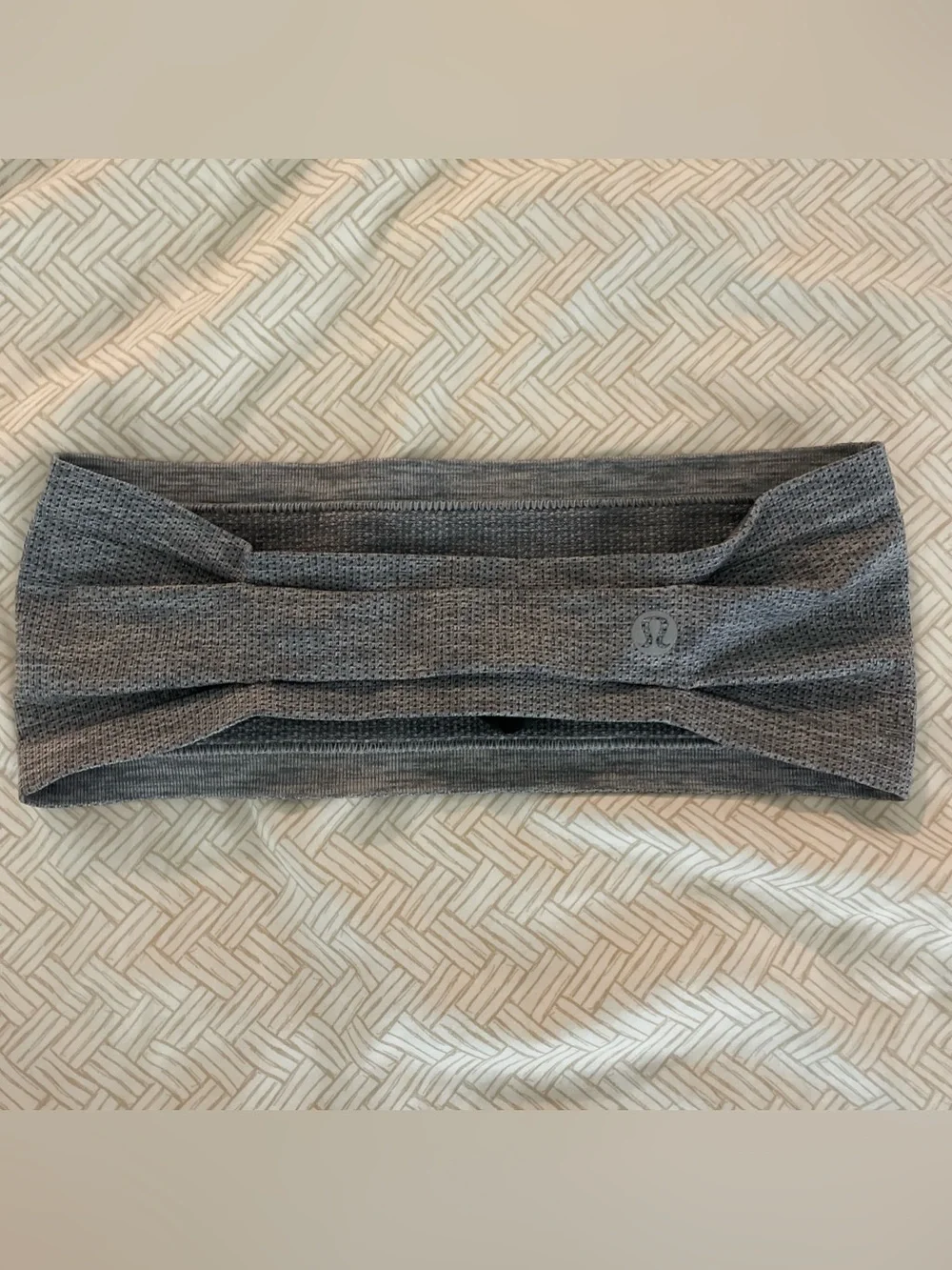 Lululemon Gray Wide Headband OS 59cm Athletic Yoga Running Sweatband